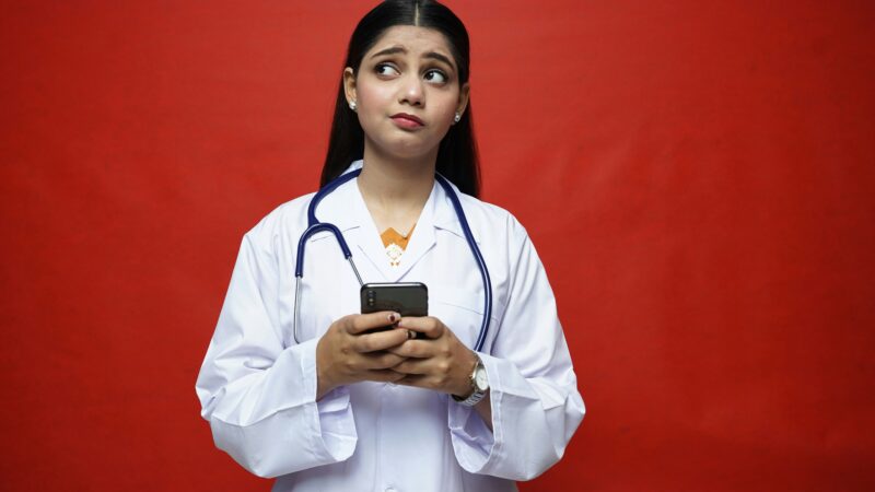 Over 325,000 Mobile Health Apps Available by 2026